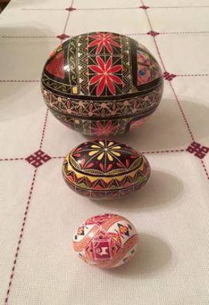 Classes in pysanky egg dyeing offered