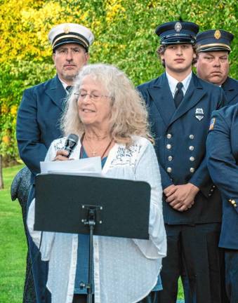 <b>Jayne Verdonik of Antioch Ministries in Sussex offers the invocation.</b>