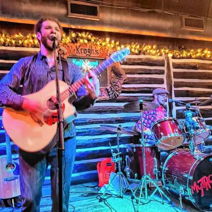 <b>Mange Party, a two-man acoustic cover band, performs Saturday night at Milk Street Distillery in Branchville. (Photo courtesy of Mange Party)</b>