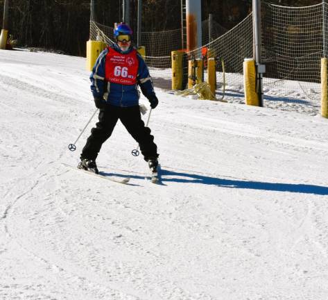 Roger Neumann of Washington, N.J., competes in Alpine skiing Tuesday, Feb. 6 at Mountain Creek in Vernon. (Photo by Maria Kovic)