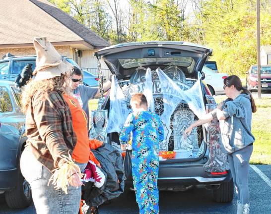 Photos: Helping Hands’ Trunk or Treat