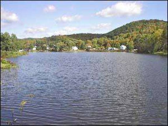 Lake repairs aimed at stopping pollution