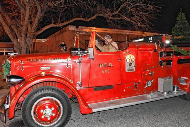 Photos: Christmas Lights Parade in Branchville