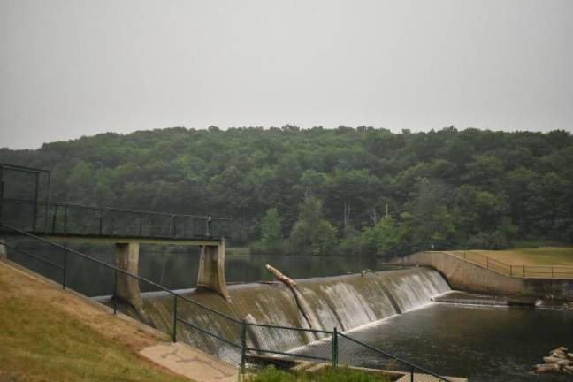 Around 4 p.m. on Tuesday, June 6, it smelled like a campfire and the sky had a yellow hue in Sussex County. Photo: Laurie Gordon