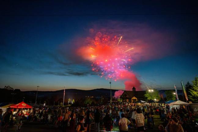 July 4 fireworks in Vernon