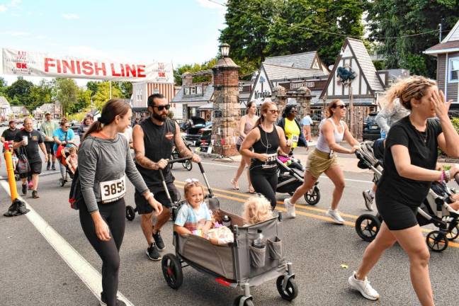 Stanhope man wins Labor Day 5K